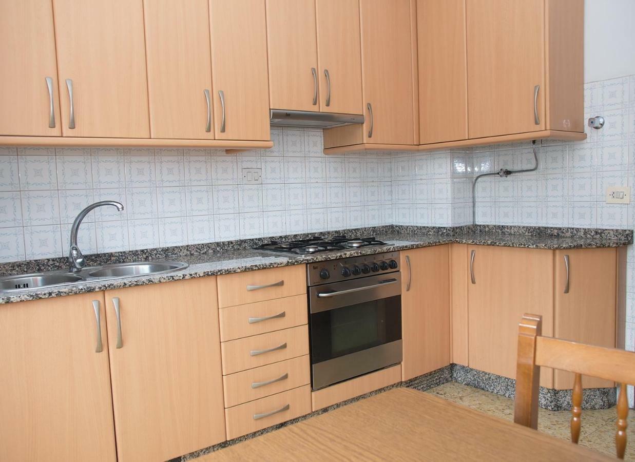 Apartamentos Vacacionales Caracas Sanxenxo Esterno foto