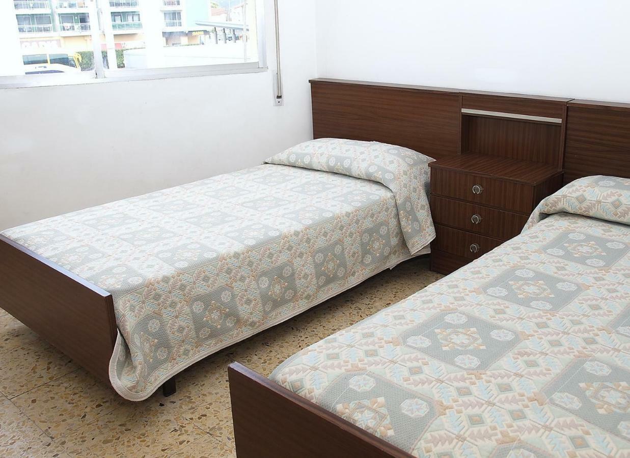 Apartamentos Vacacionales Caracas Sanxenxo Esterno foto